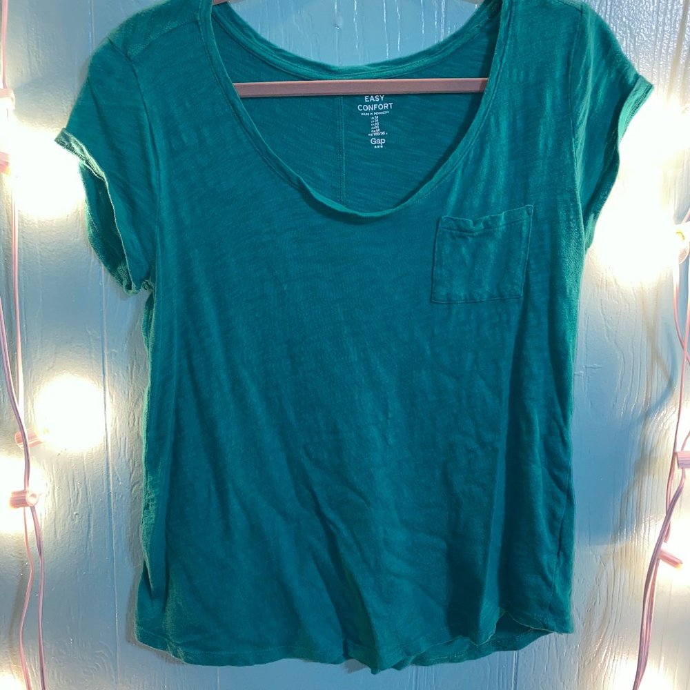 GAP Tee